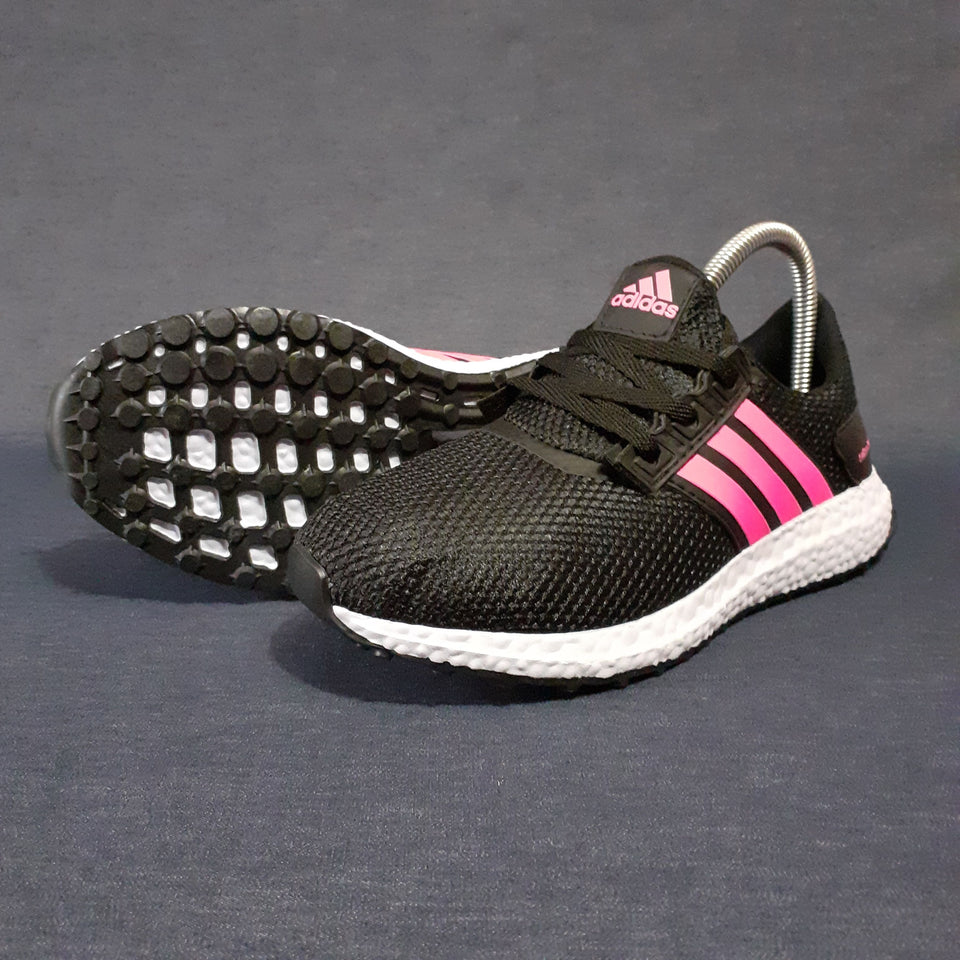 Tênis ULTRABOOST Woman