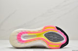 Tênis Ultra boost 21