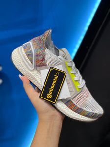 Tênis Ultraboost 20